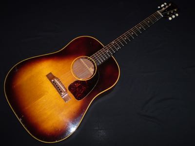 1953 Gibson J45