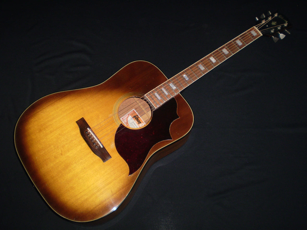 gibson sj deluxe 1974 acoustic guitar