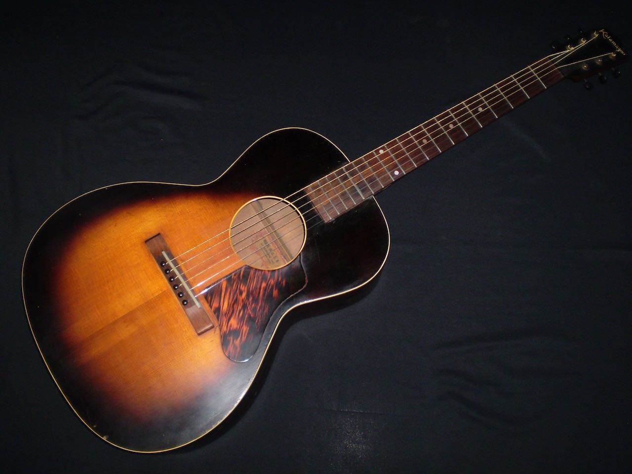 gibson kalamazoo acoustic guitar