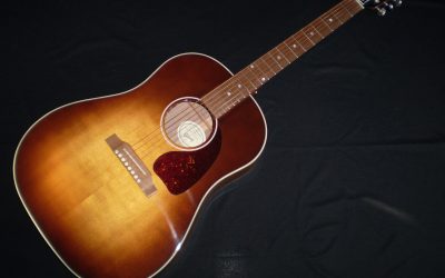 2022 Gibson J45 Studio Walnut  –  £1499