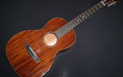 2019 Martin Custom Shop 0 Sinker Mahogany  –  £3999